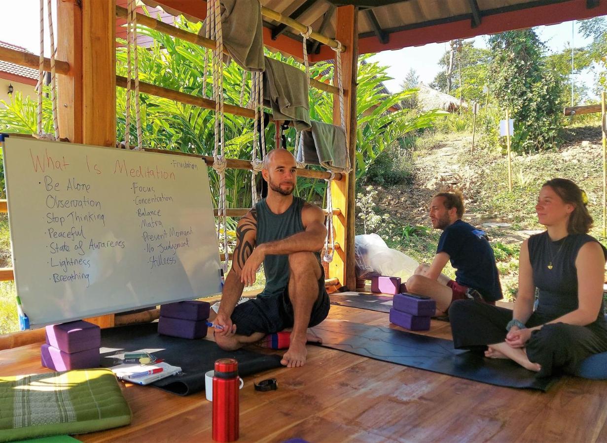 True Nature Chiang Mai - Yoga & Meditation Homestay Retreat Exterior photo